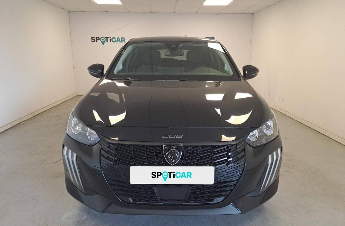 PEUGEOT 208 1.2 Hybrid Allure e-DCS6