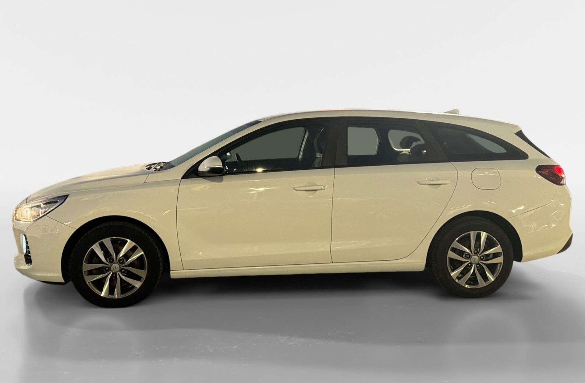 HYUNDAI i30 SW 1.6 CRDi Comfort