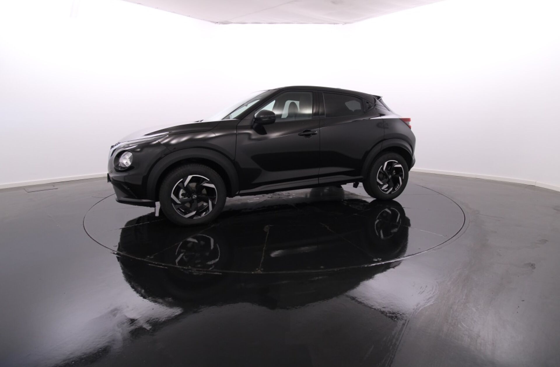 NISSAN Juke 1.0 DIG-T N-Connecta DCT