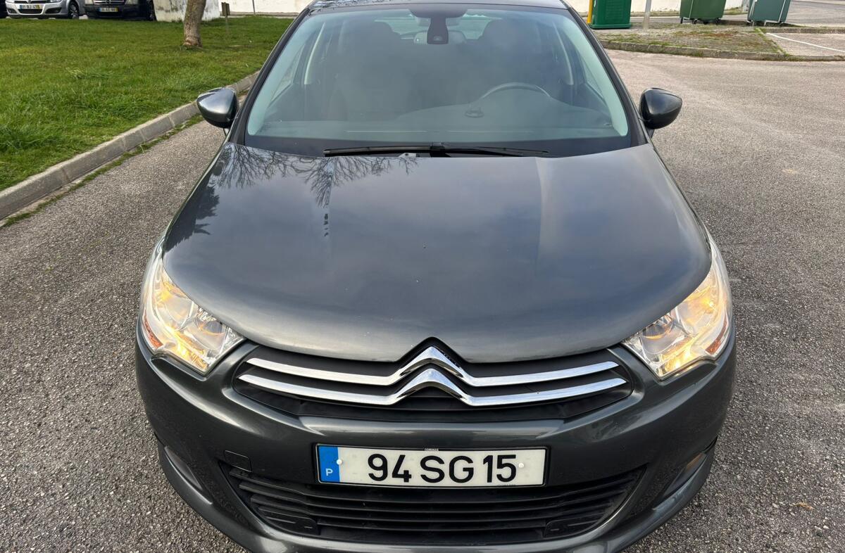 CITROEN C4 1.6 e-HDi Exclusive