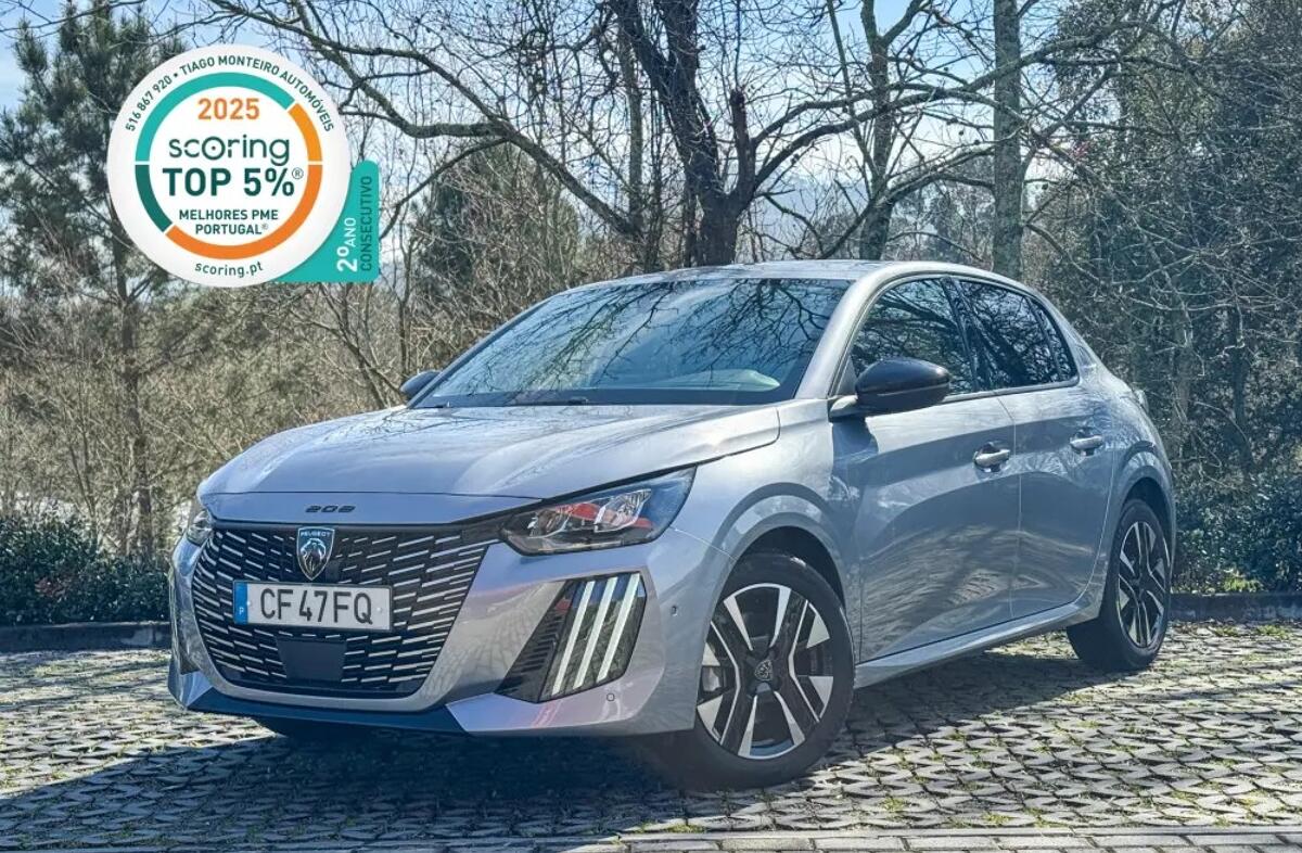 PEUGEOT 208 1.2 PureTech Allure