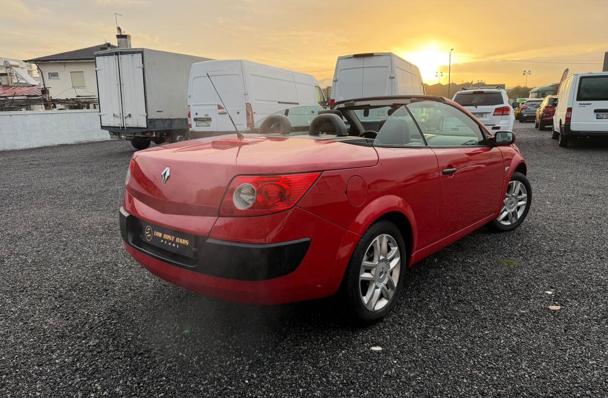 RENAULT Mégane 1.6 16V Luxe Dynamique
