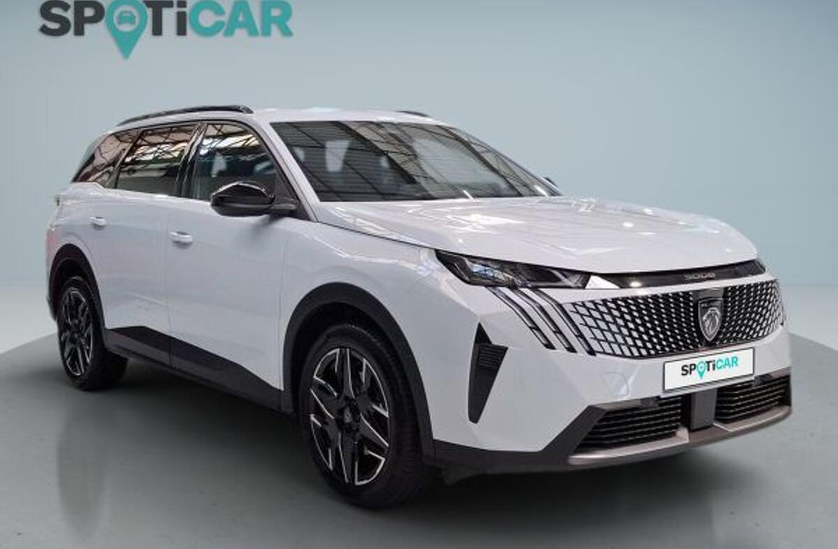 PEUGEOT 3008 1.2 Hybrid Allure e-DCS6