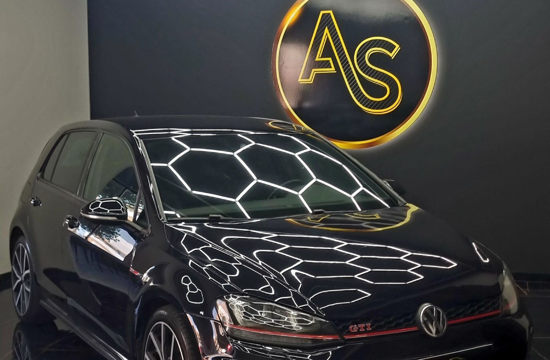 VOLKSWAGEN Golf 2.0 TSi GTi DSG Performance