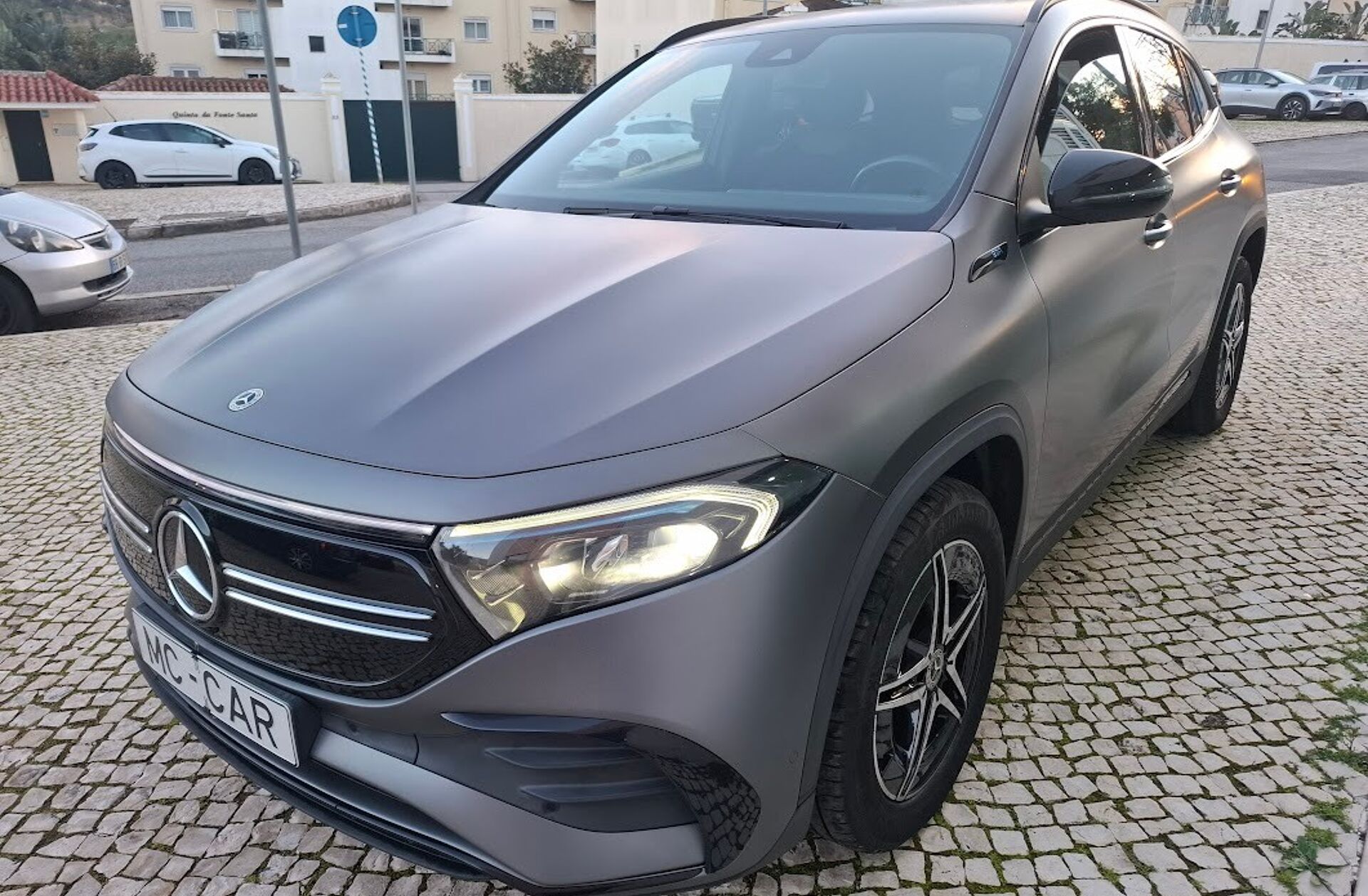 MERCEDES EQA 250+ AMG Line