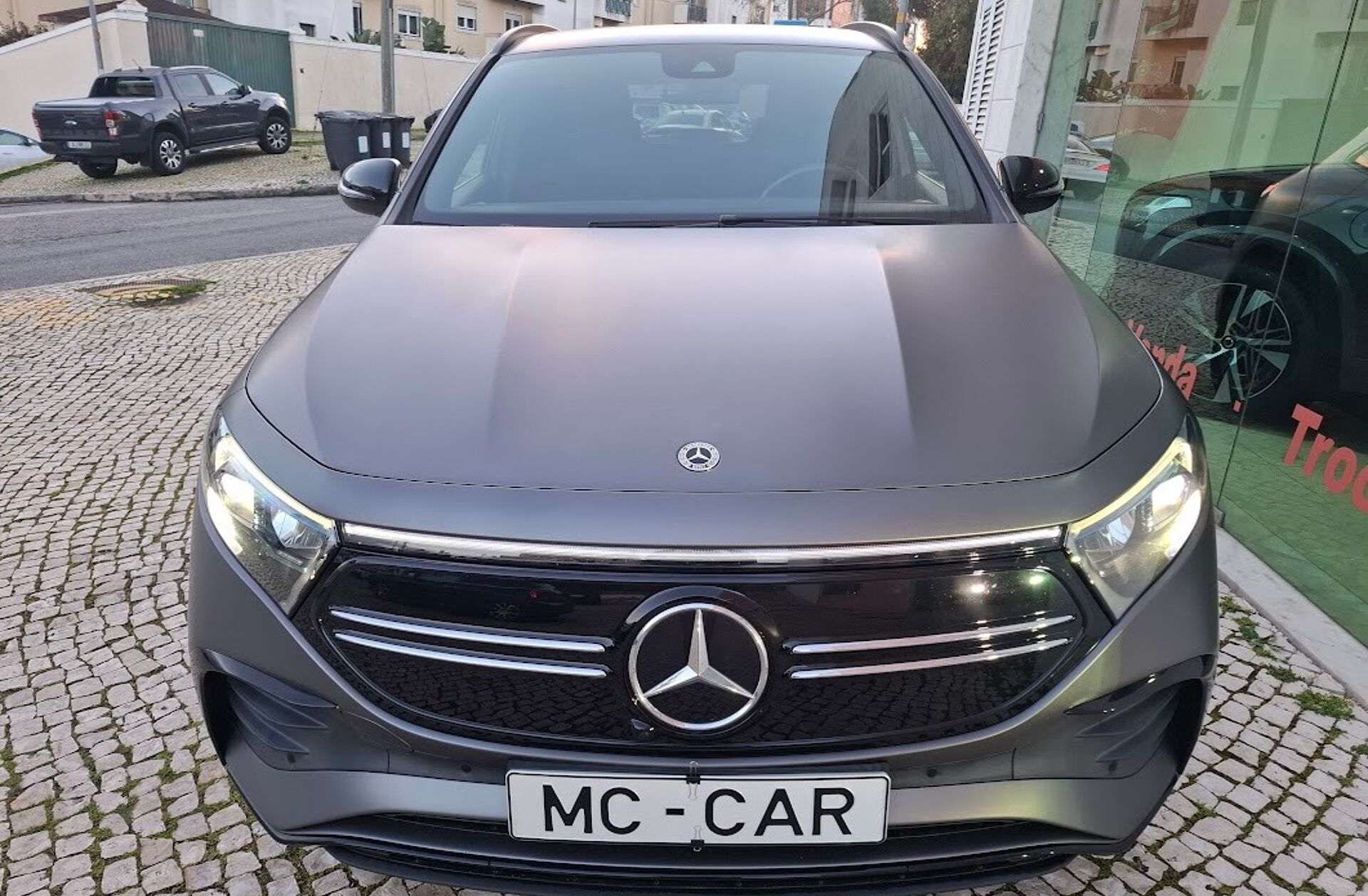 MERCEDES EQA 250+ AMG Line