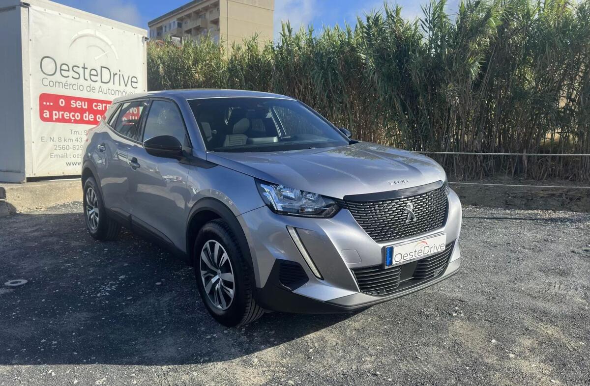 PEUGEOT 2008 1.2 PureTech Active Pack