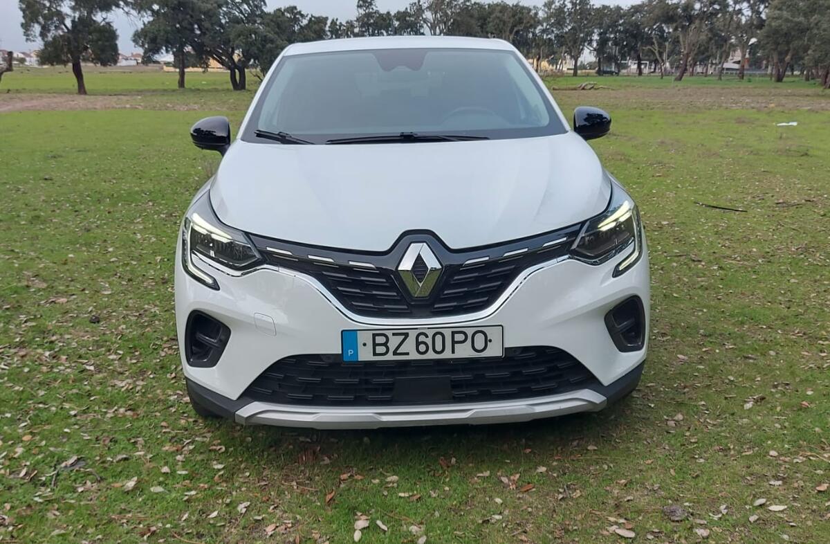 RENAULT Captur 1.6 E-Tech Plug-In Exclusive