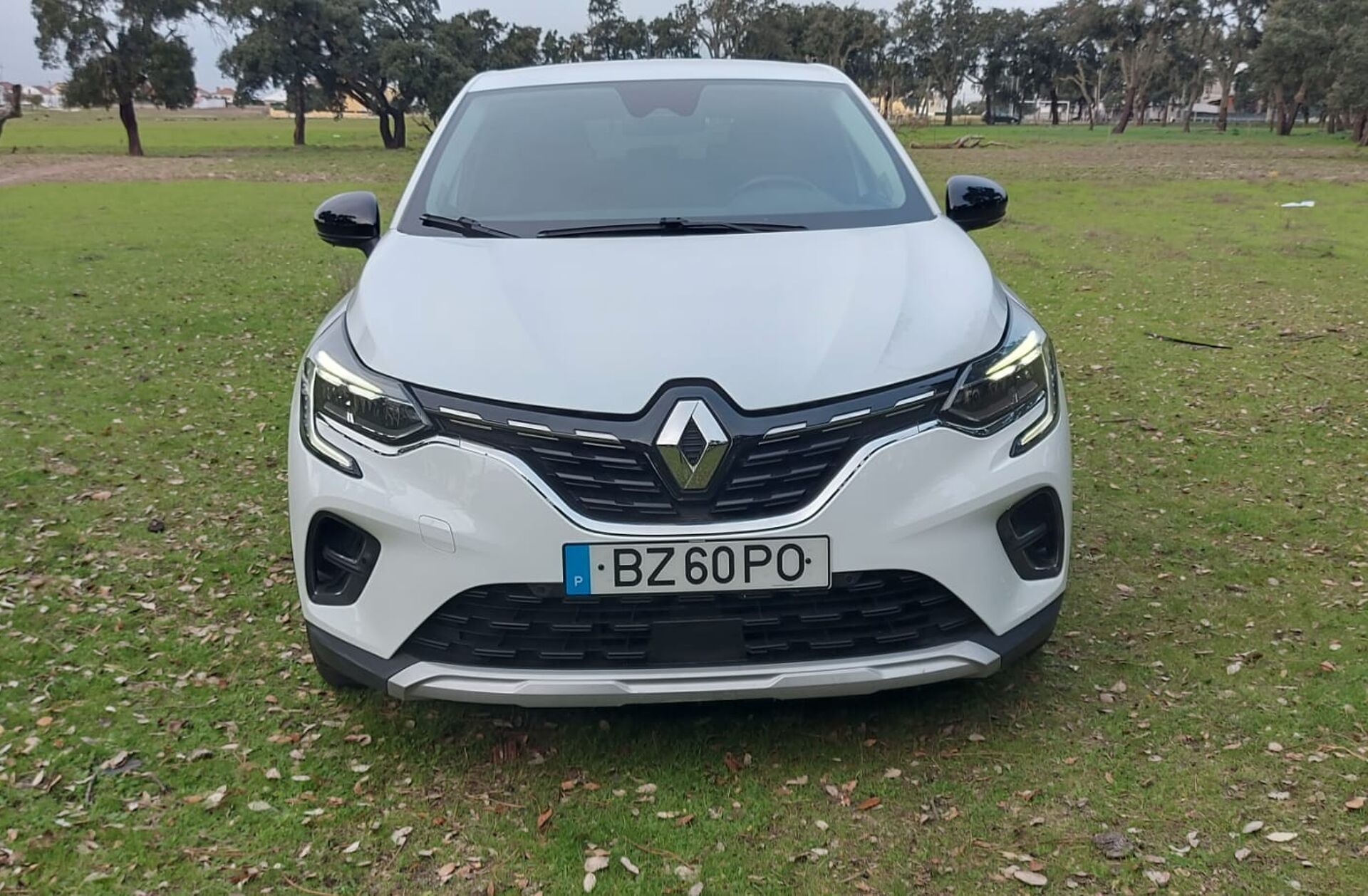RENAULT Captur 1.6 E-Tech Plug-In Exclusive
