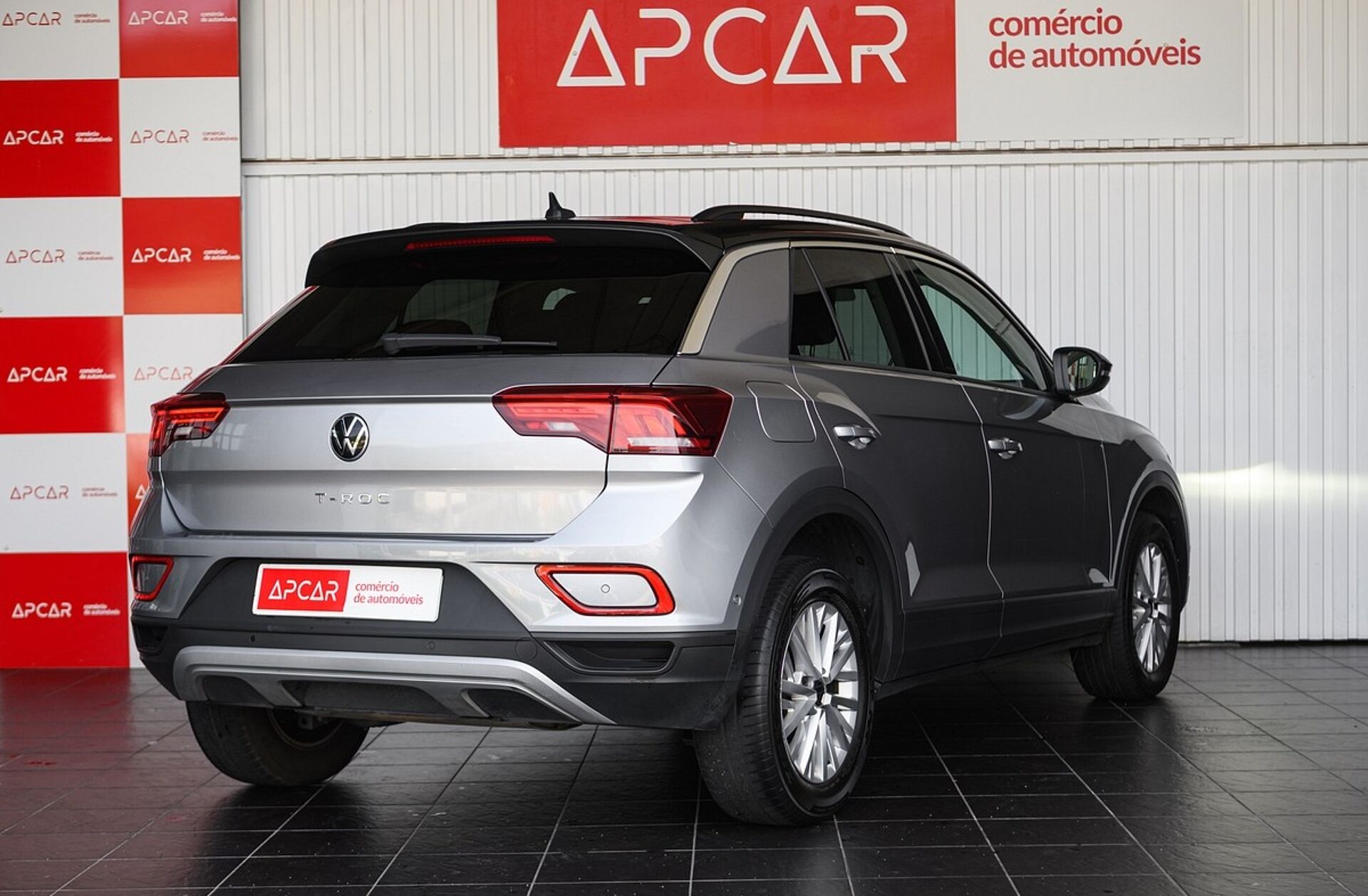 VOLKSWAGEN T-Roc 1.0 TSI Urban