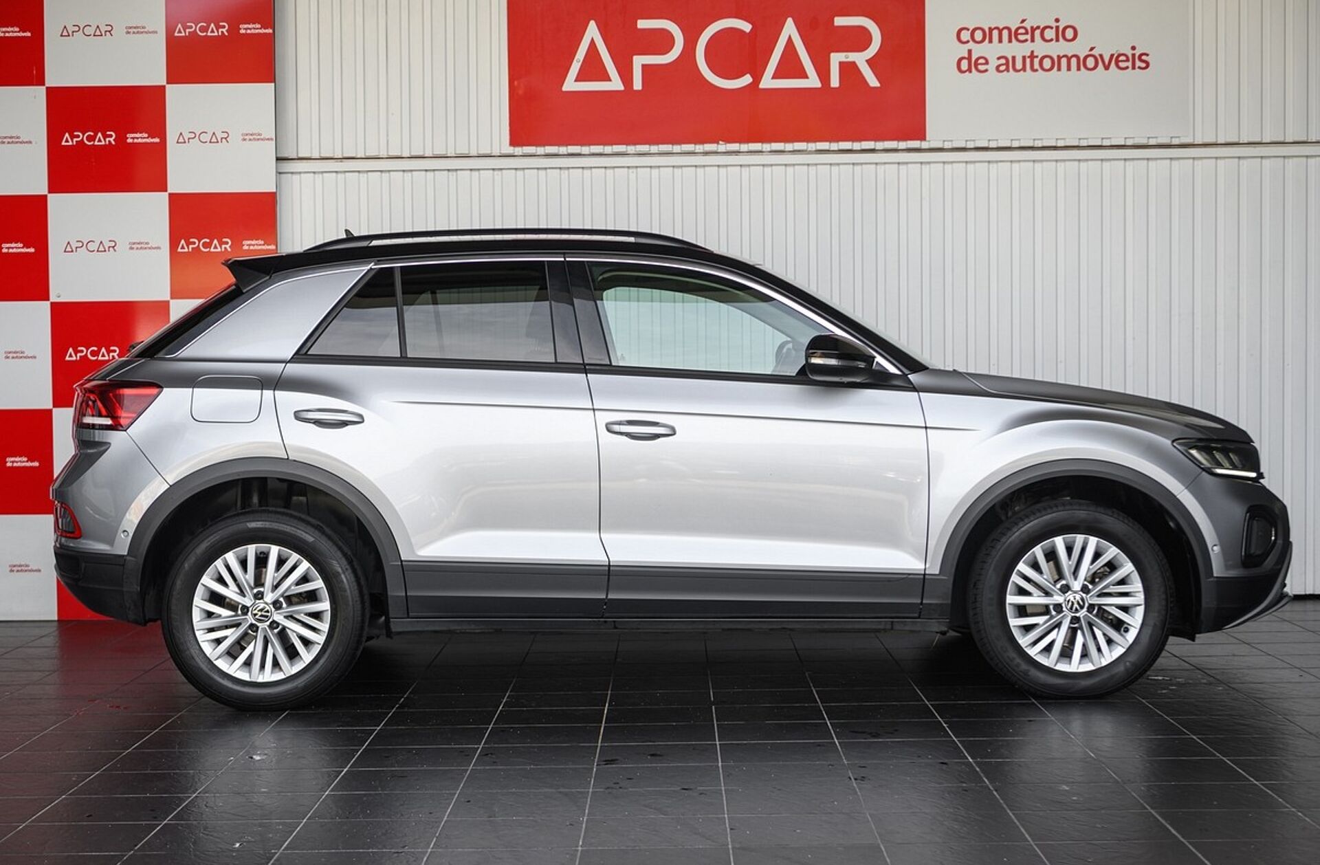 VOLKSWAGEN T-Roc 1.0 TSI Urban