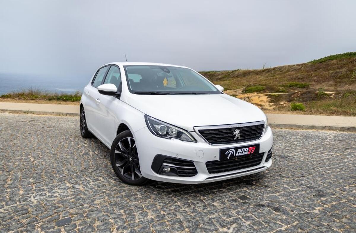 PEUGEOT 308 1.5 BlueHDi Allure