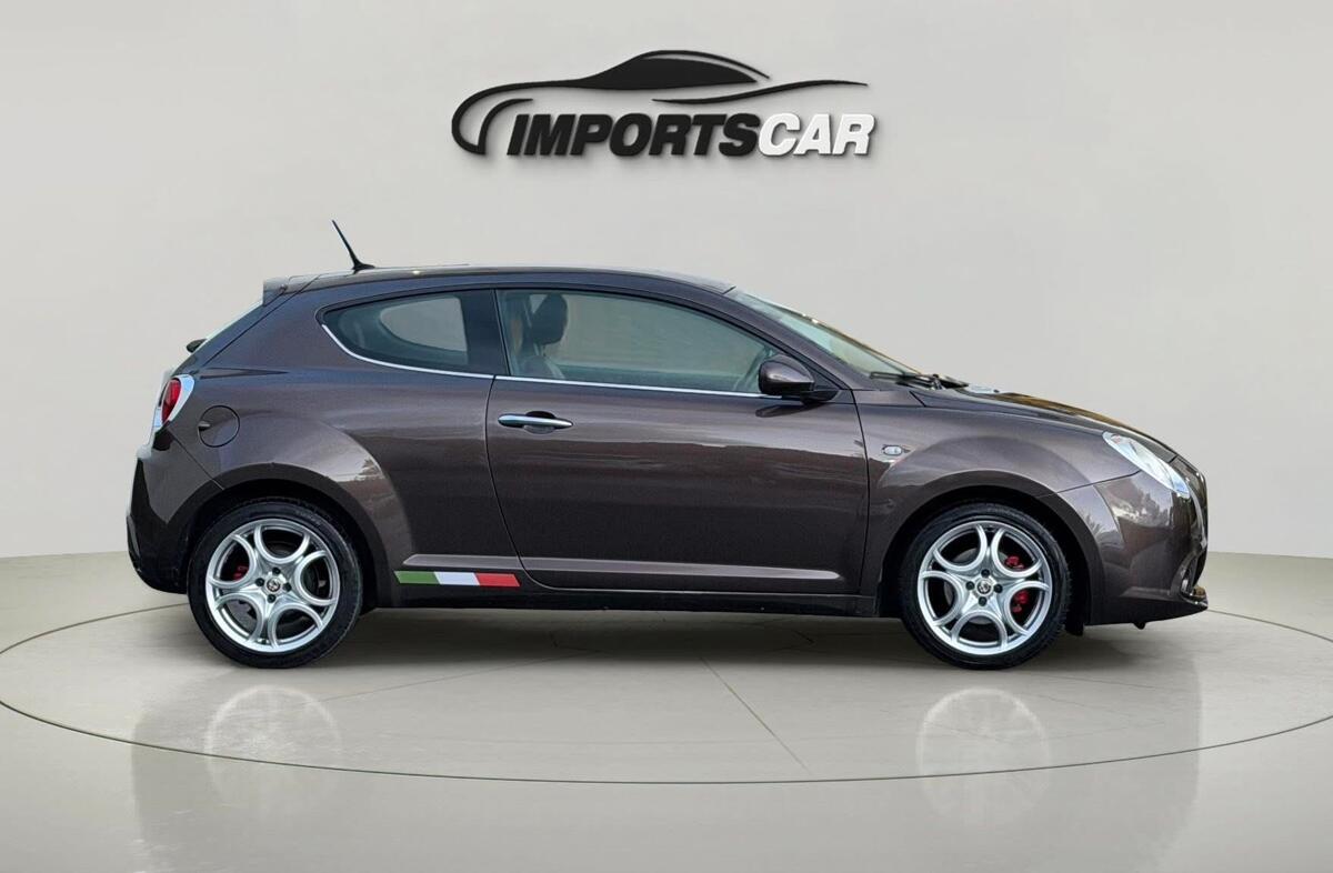 ALFA ROMEO MiTo 1.3 JTD Distinctive 5KQ