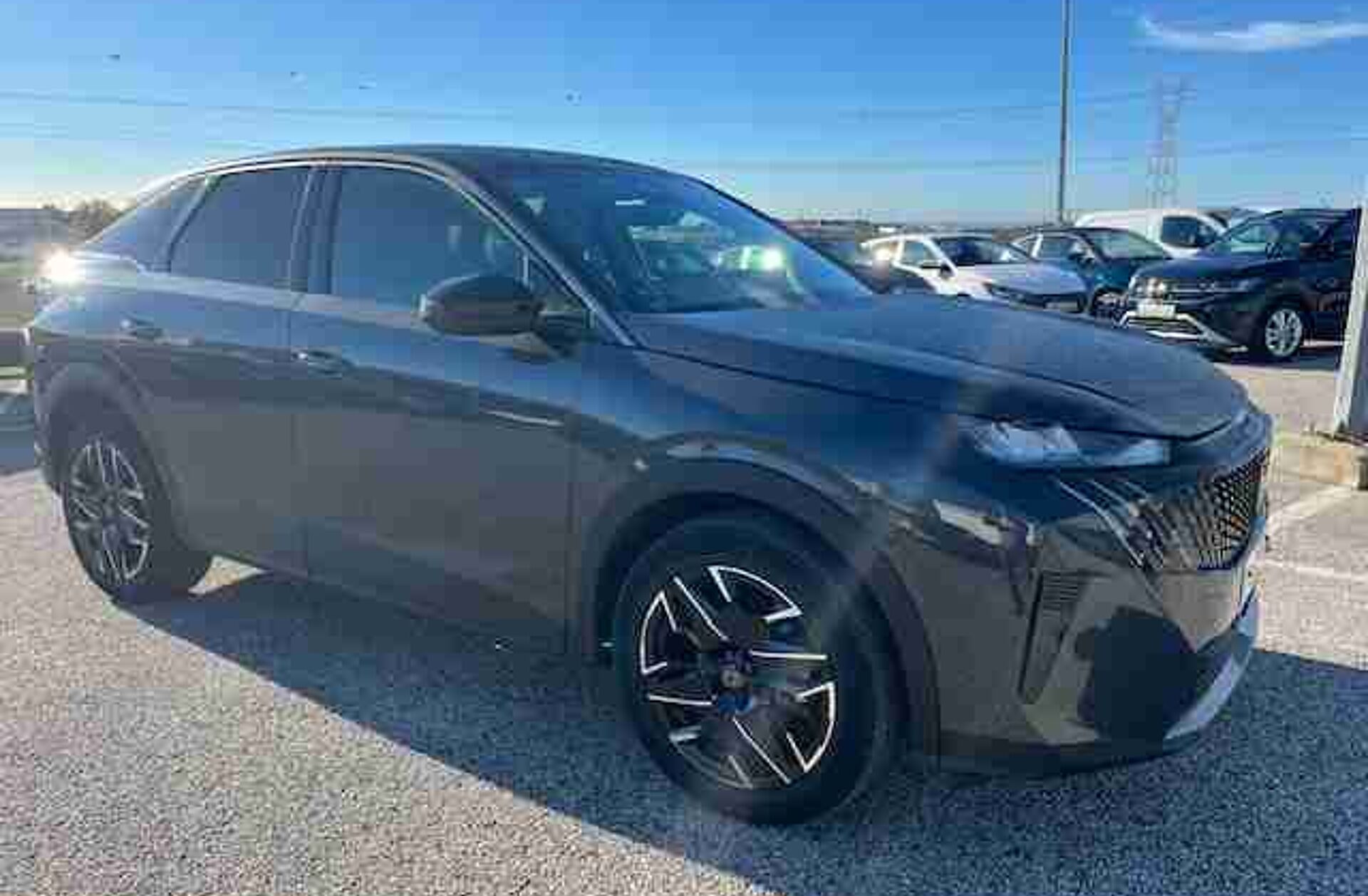 PEUGEOT 3008 1.2 Hybrid Allure e-DCS6