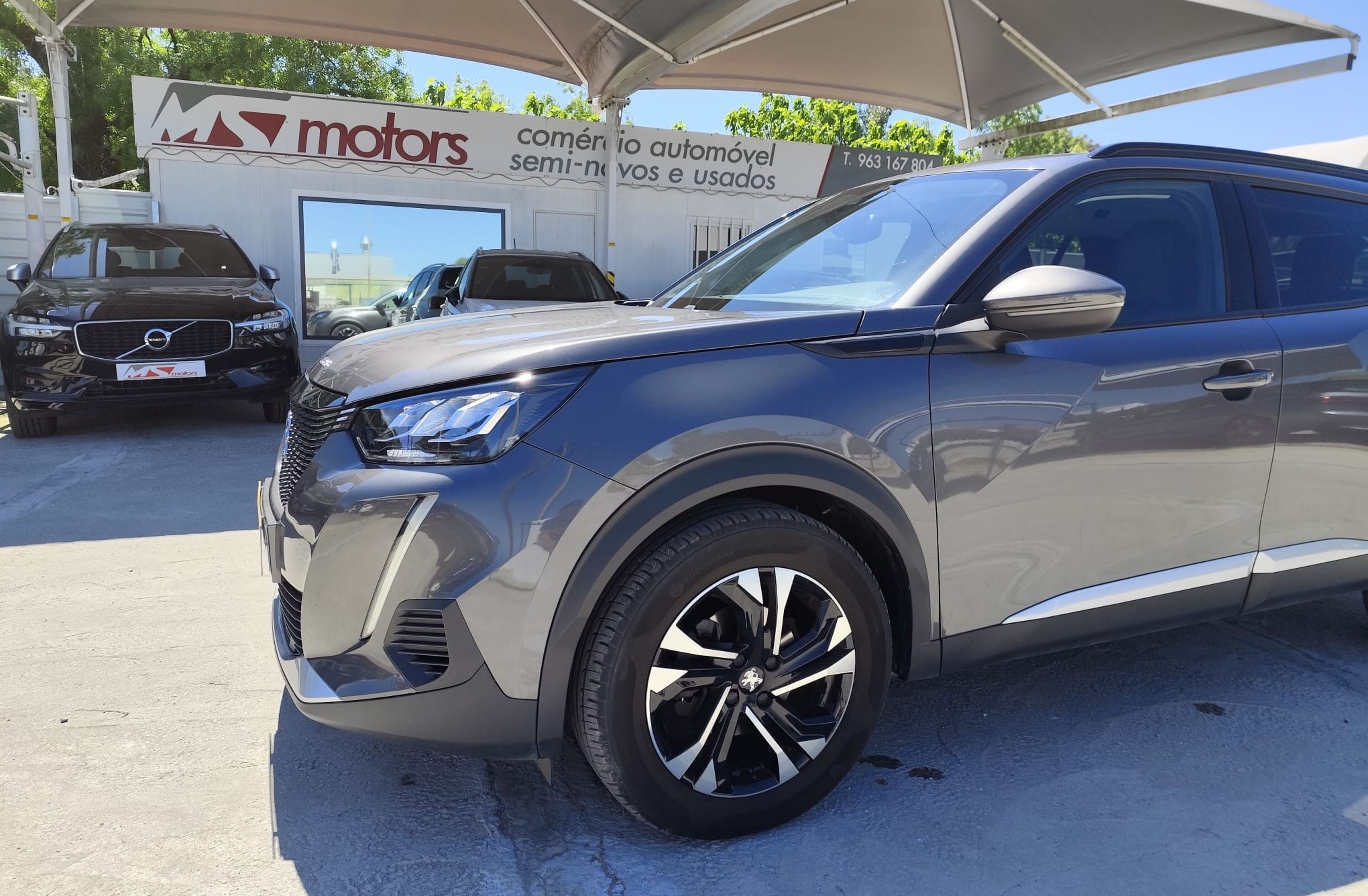 PEUGEOT 2008 1.2 PureTech Allure