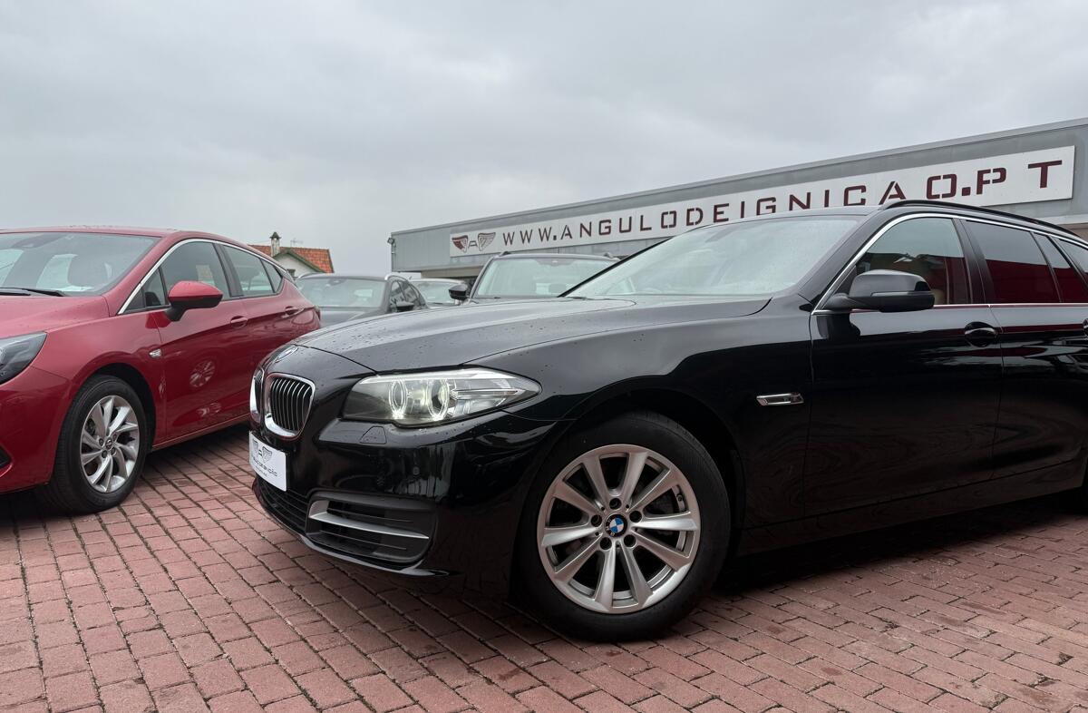 BMW Serie-5 520 i Line Luxury