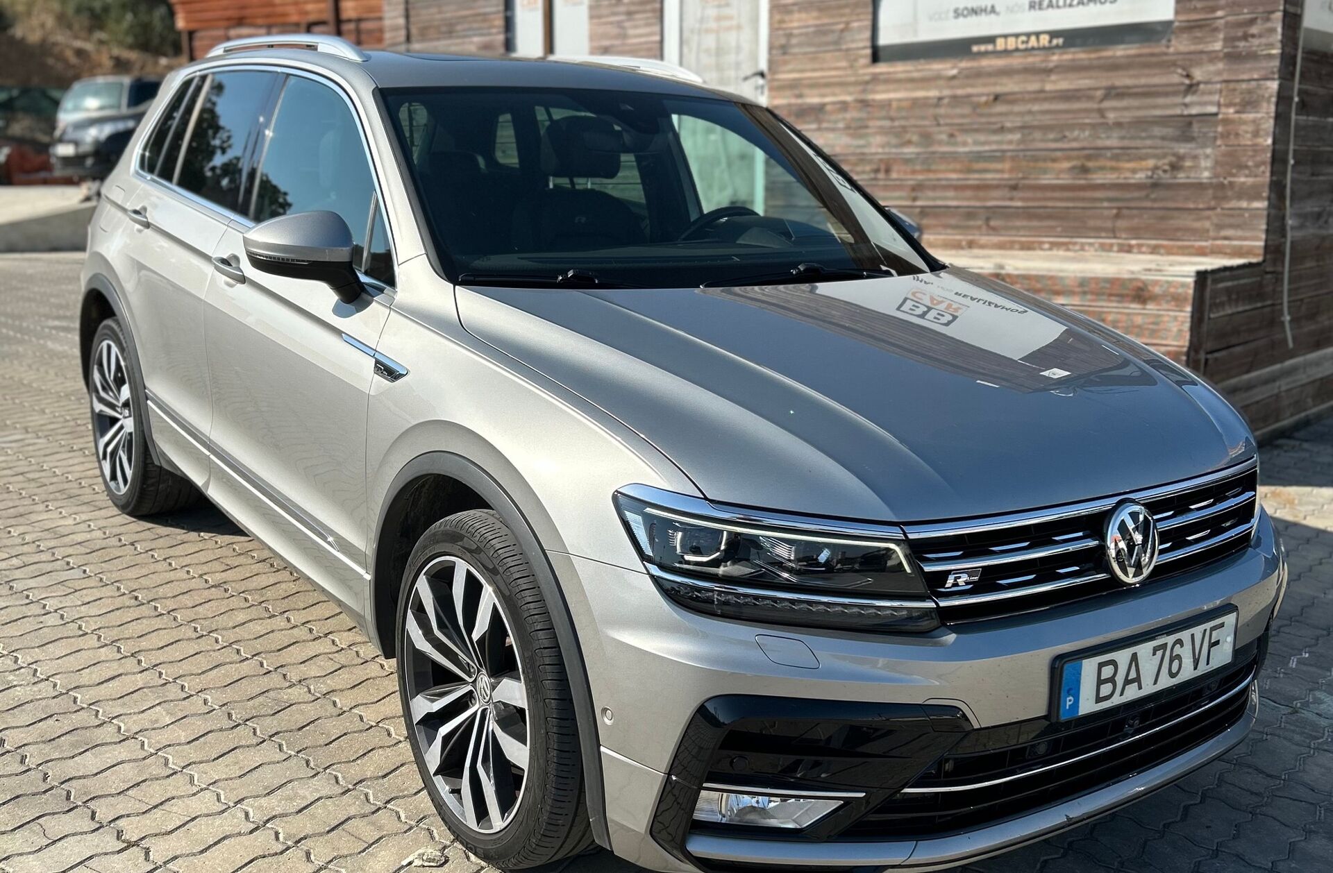 VOLKSWAGEN Tiguan 2.0 TDI R-Line DSG 4Motion