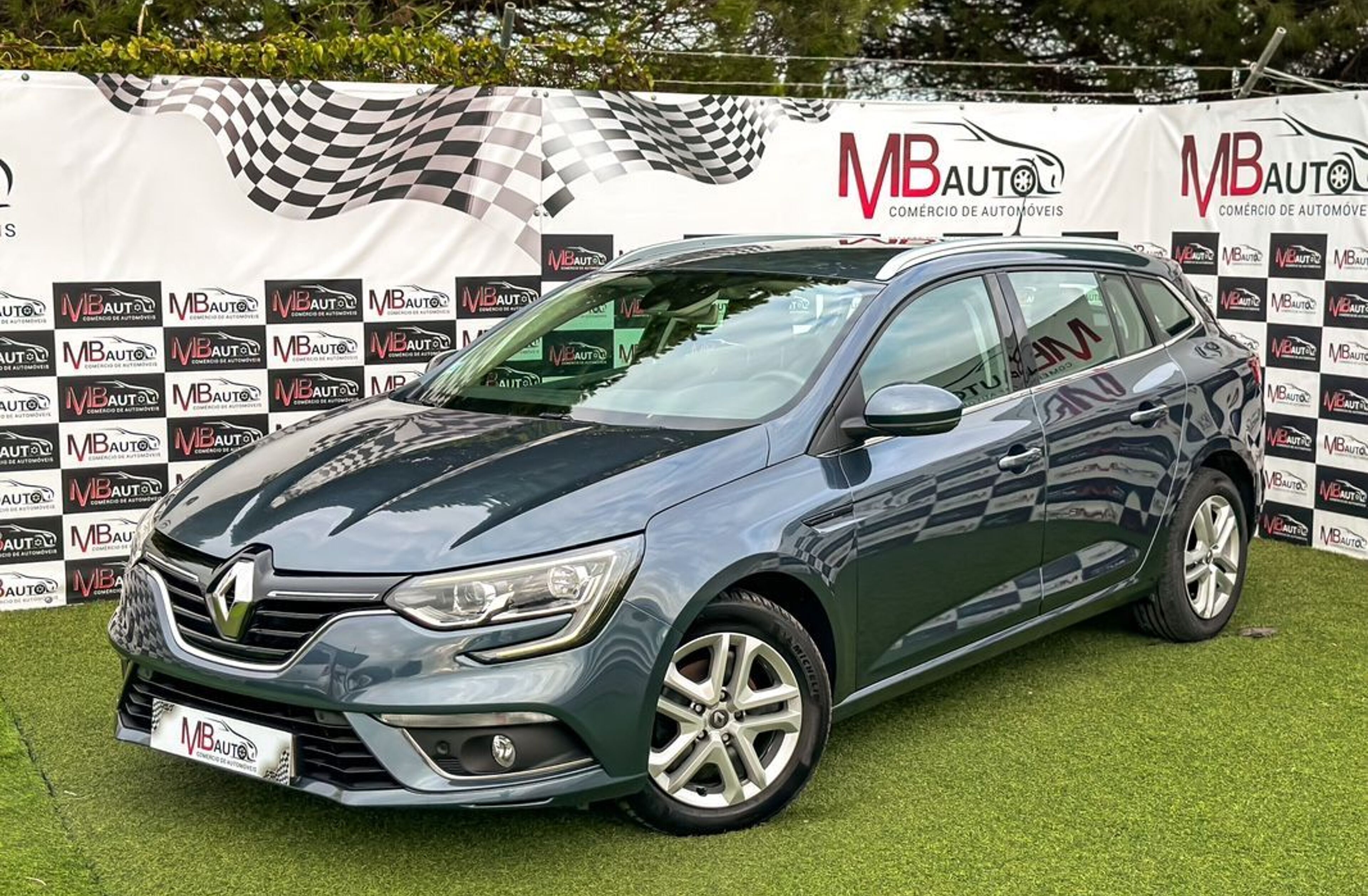 RENAULT Mégane 1.5 Blue dCi Intens
