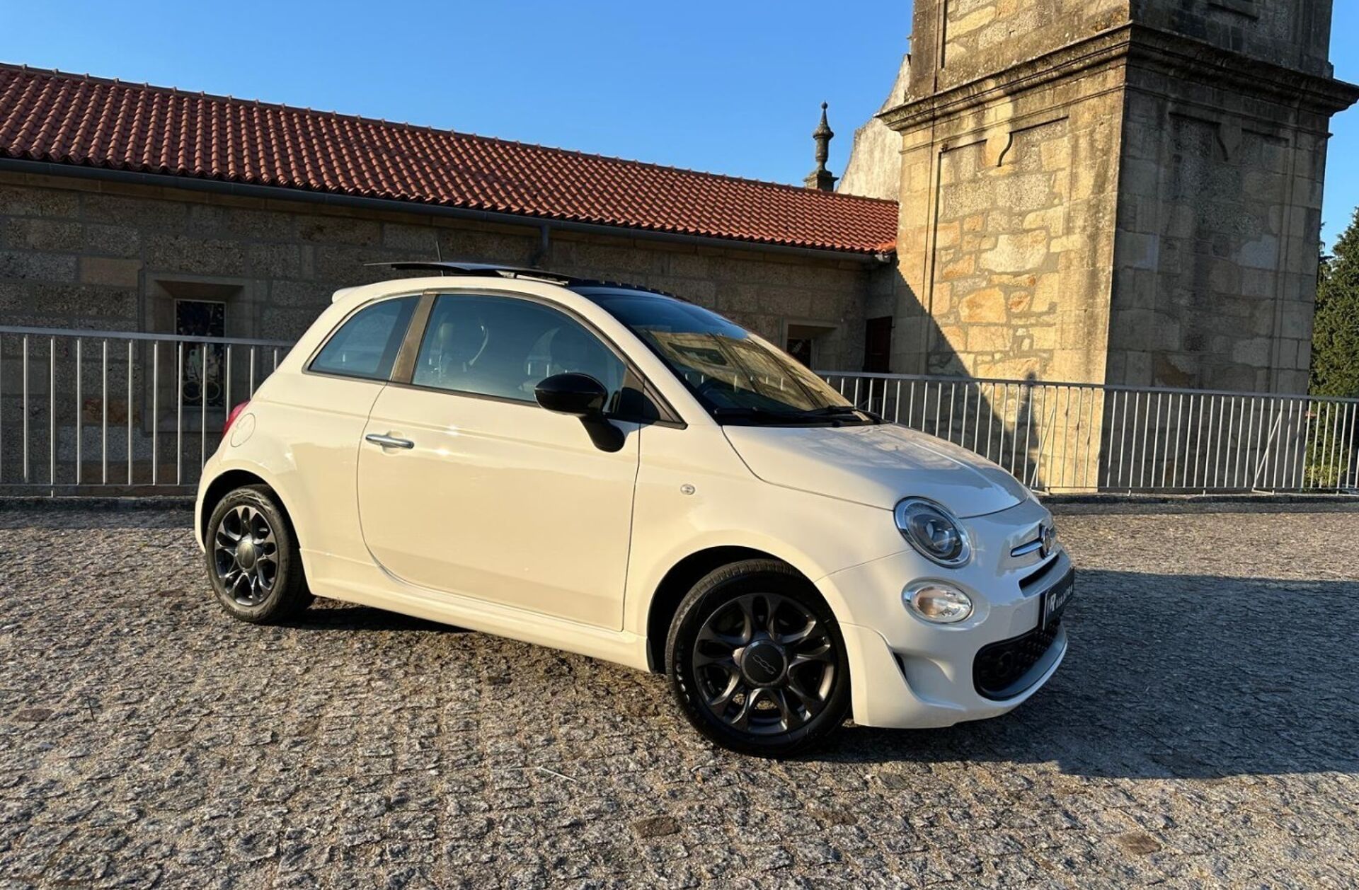 FIAT 500 1.0 Hybrid Connect