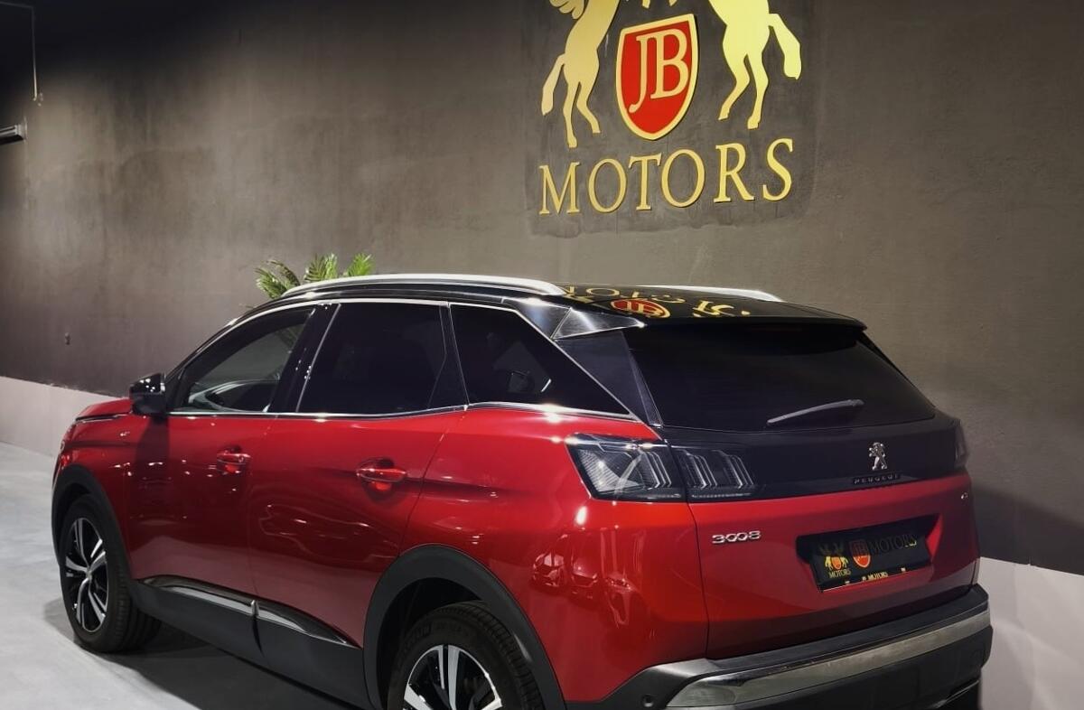 PEUGEOT 3008 1.5 BlueHDi GT Pack EAT8