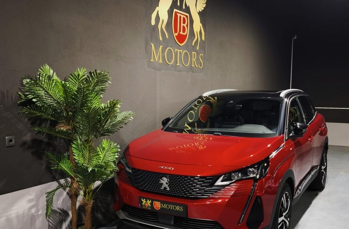 PEUGEOT 3008 1.5 BlueHDi GT Pack EAT8