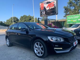 VOLVO V60 1.6 D2 Momentum Eco