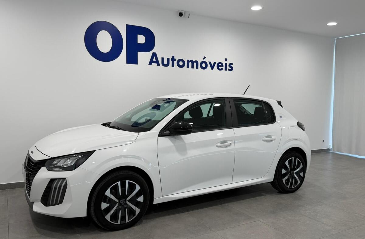 PEUGEOT 208 e- 50 kWh Active