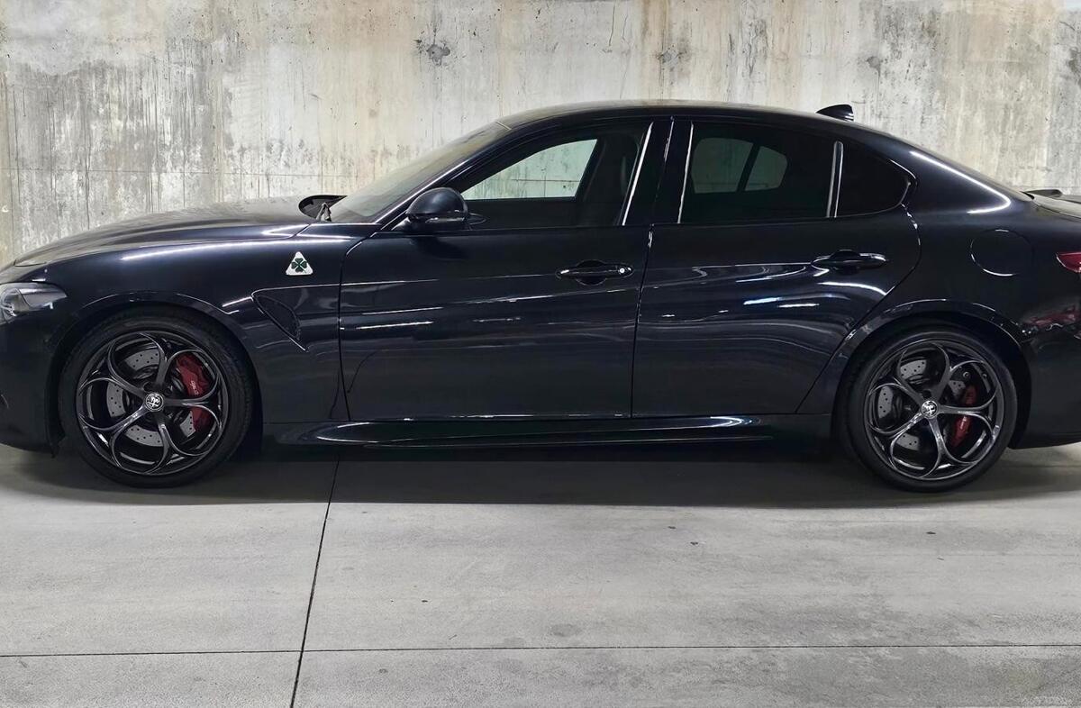 ALFA ROMEO Giulia 2.9 Bi-Turbo Quad.AT8