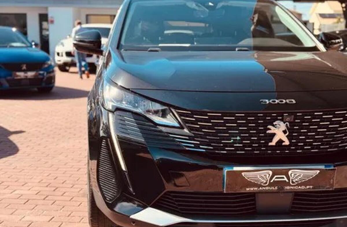 PEUGEOT 3008 1.6 Hybrid GT e-EAT8