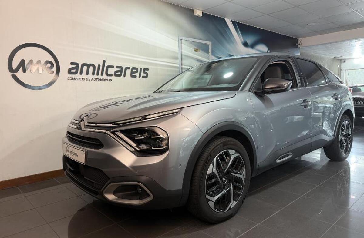 CITROEN C4 1.5 BlueHDi Shine Pack EAT8