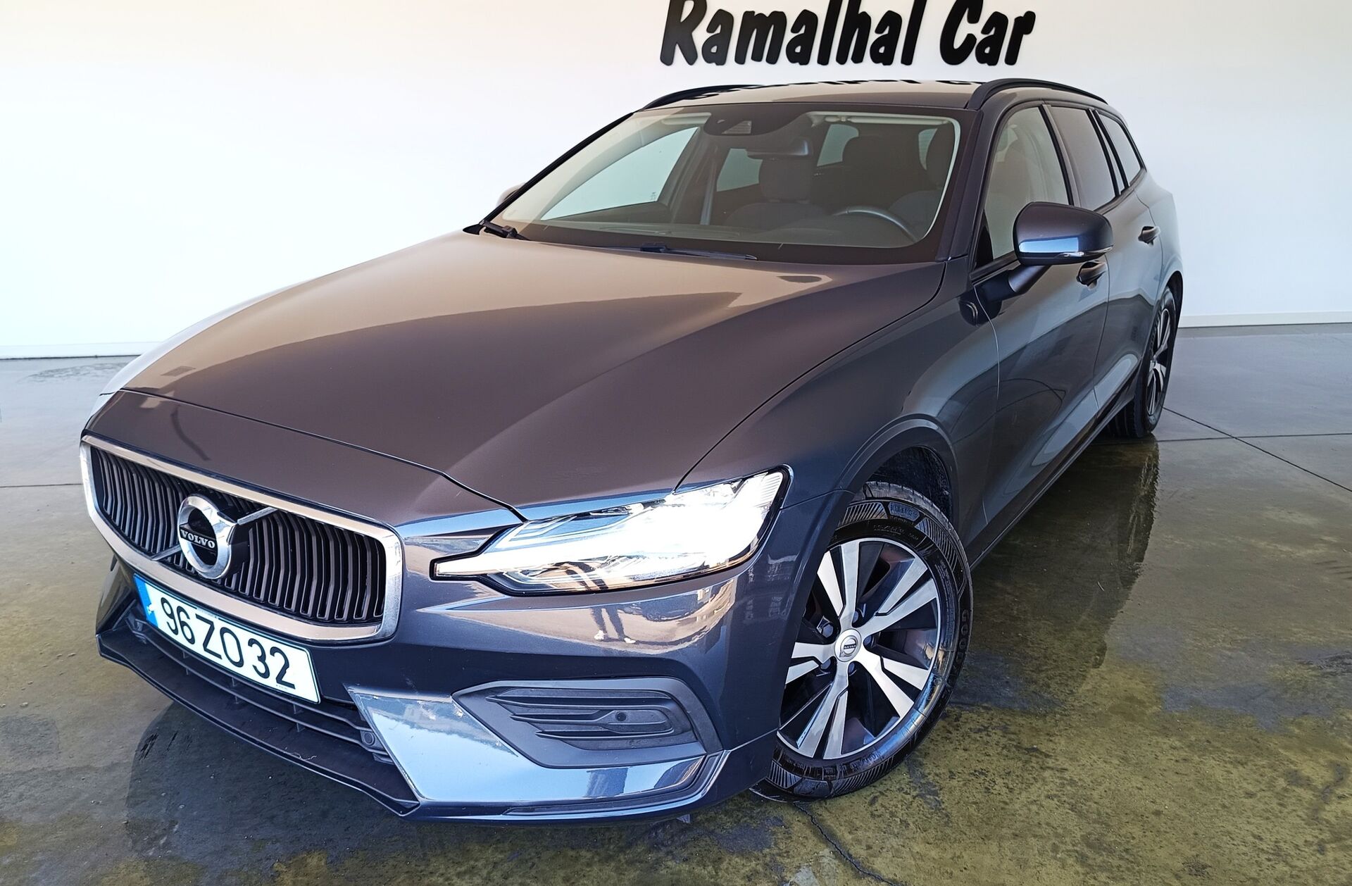VOLVO V60 2.0 D3 Geartronic