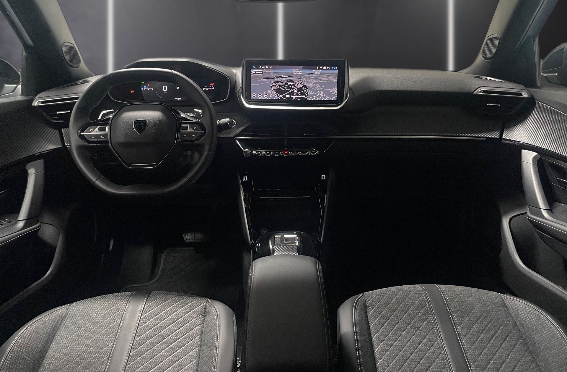 PEUGEOT 2008 1.2 PureTech Allure EAT8