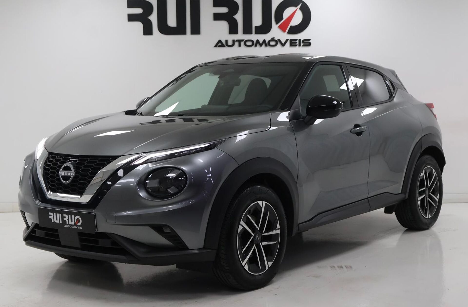 NISSAN Juke 1.0 DIG-T N-Connecta DCT
