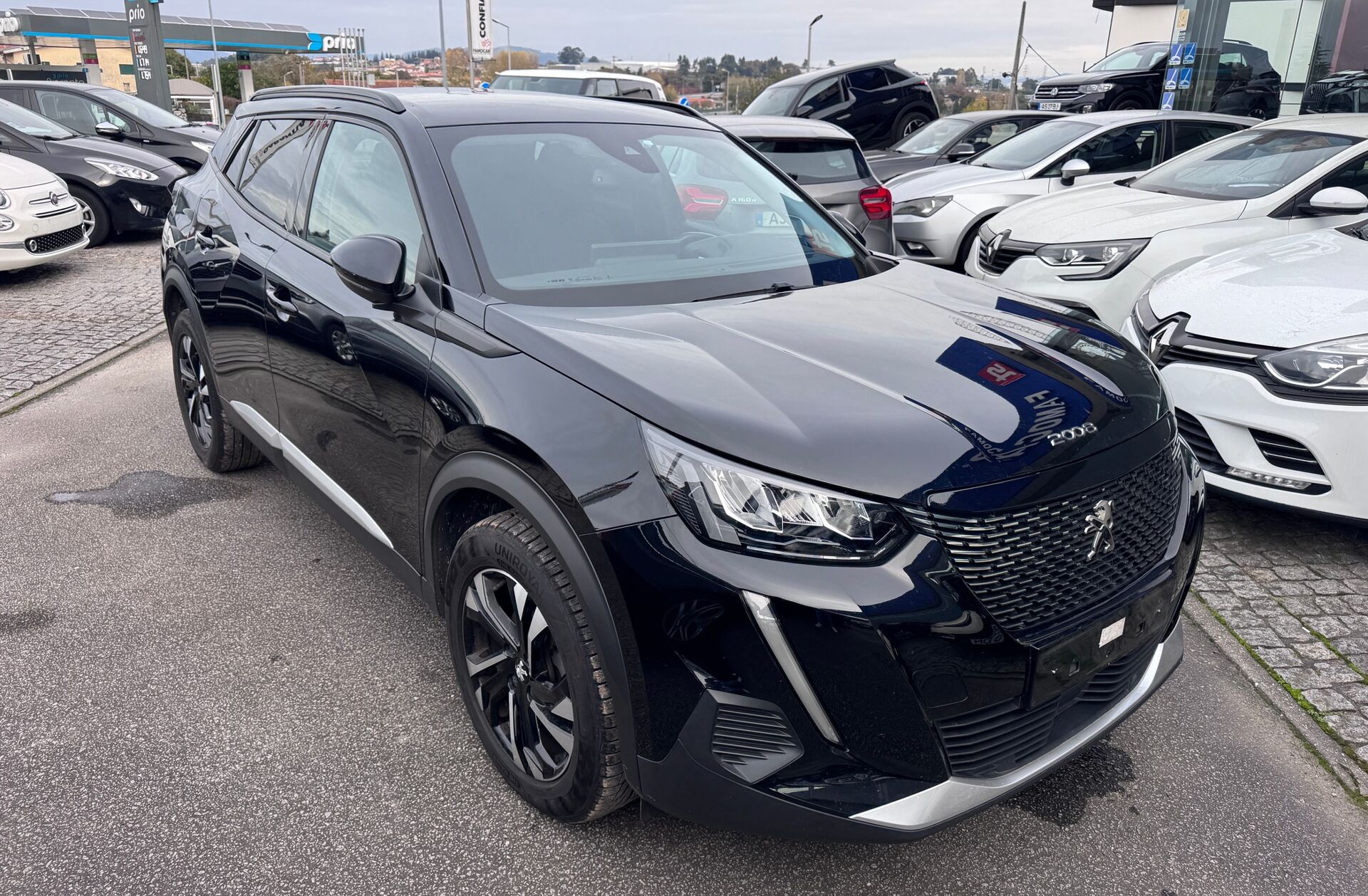 PEUGEOT 2008 1.2 PureTech Allure Pack EAT8