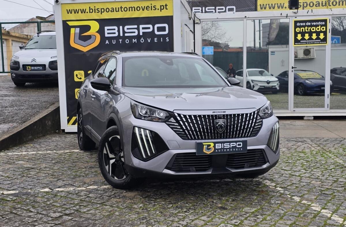 PEUGEOT 2008 1.2 PureTech Allure Pack