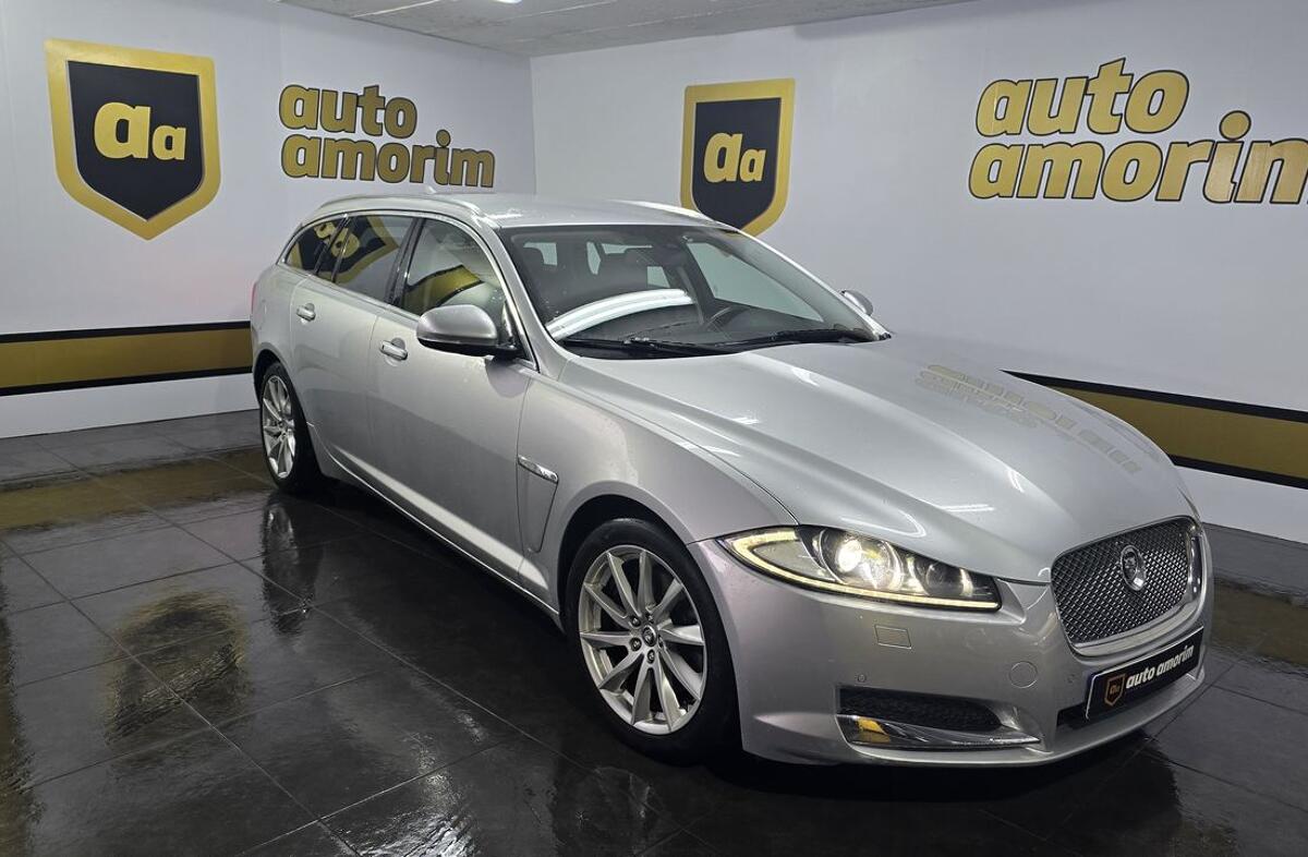 JAGUAR XF 2.2 D Premium Luxury