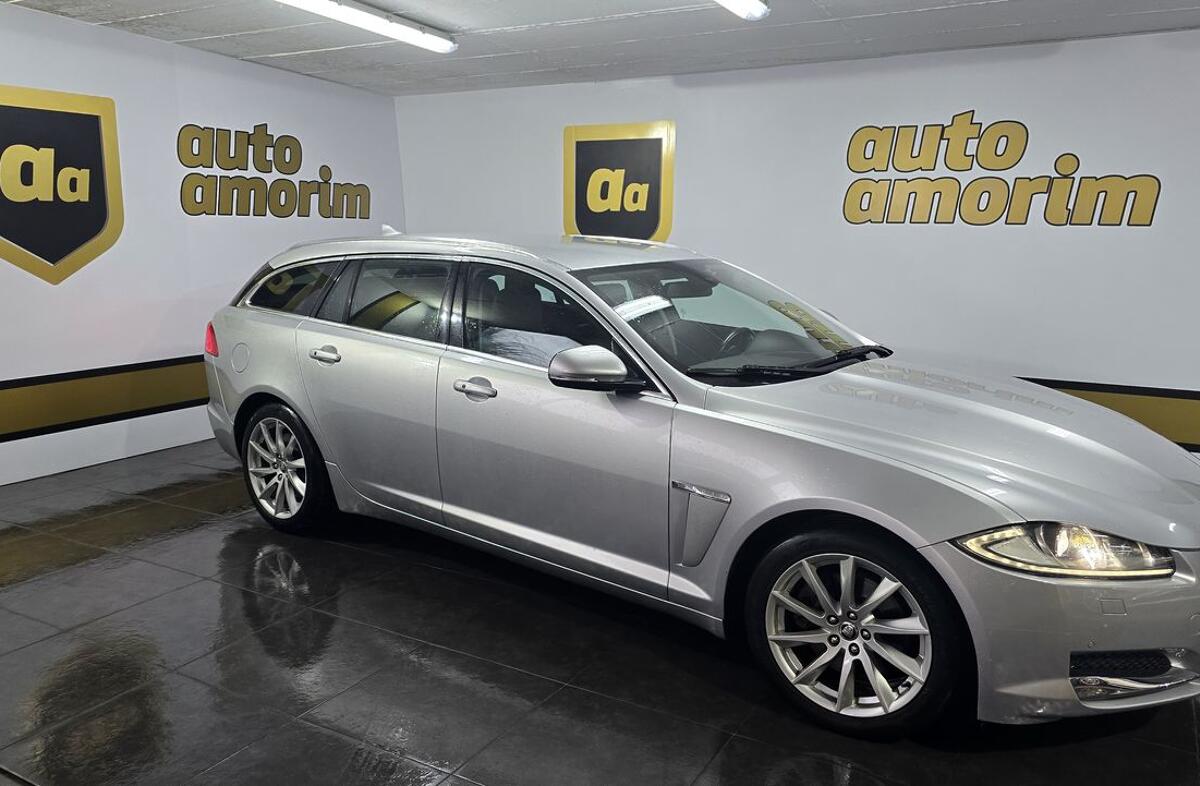 JAGUAR XF 2.2 D Premium Luxury