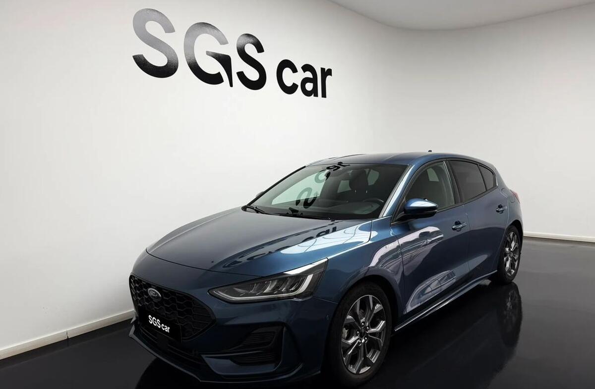 FORD Focus 1.0 EcoBoost MHEV ST-Line