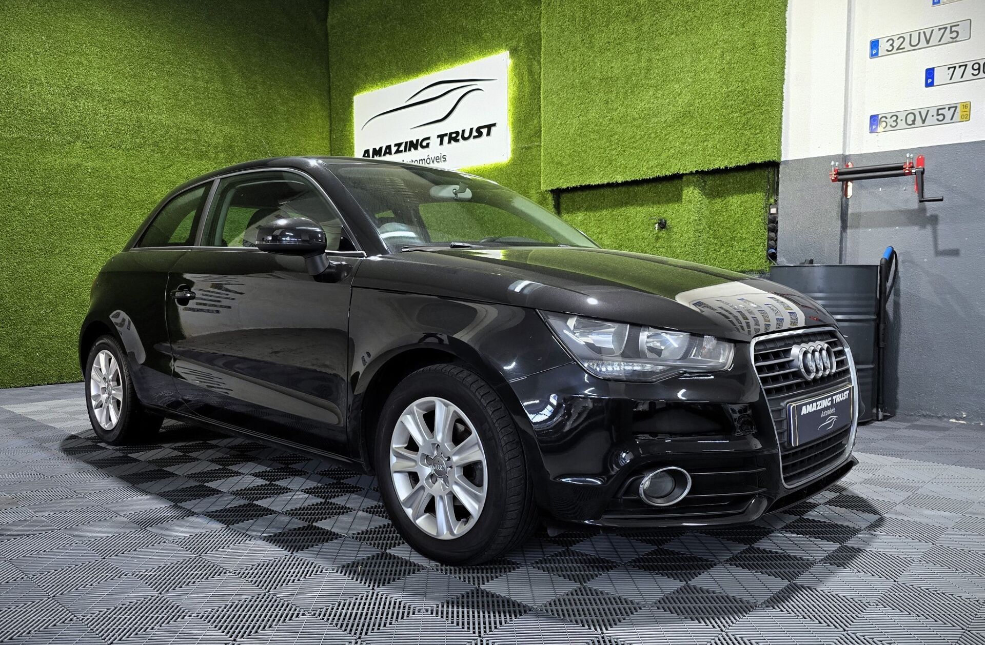 AUDI A1 1.6 TDi Advance
