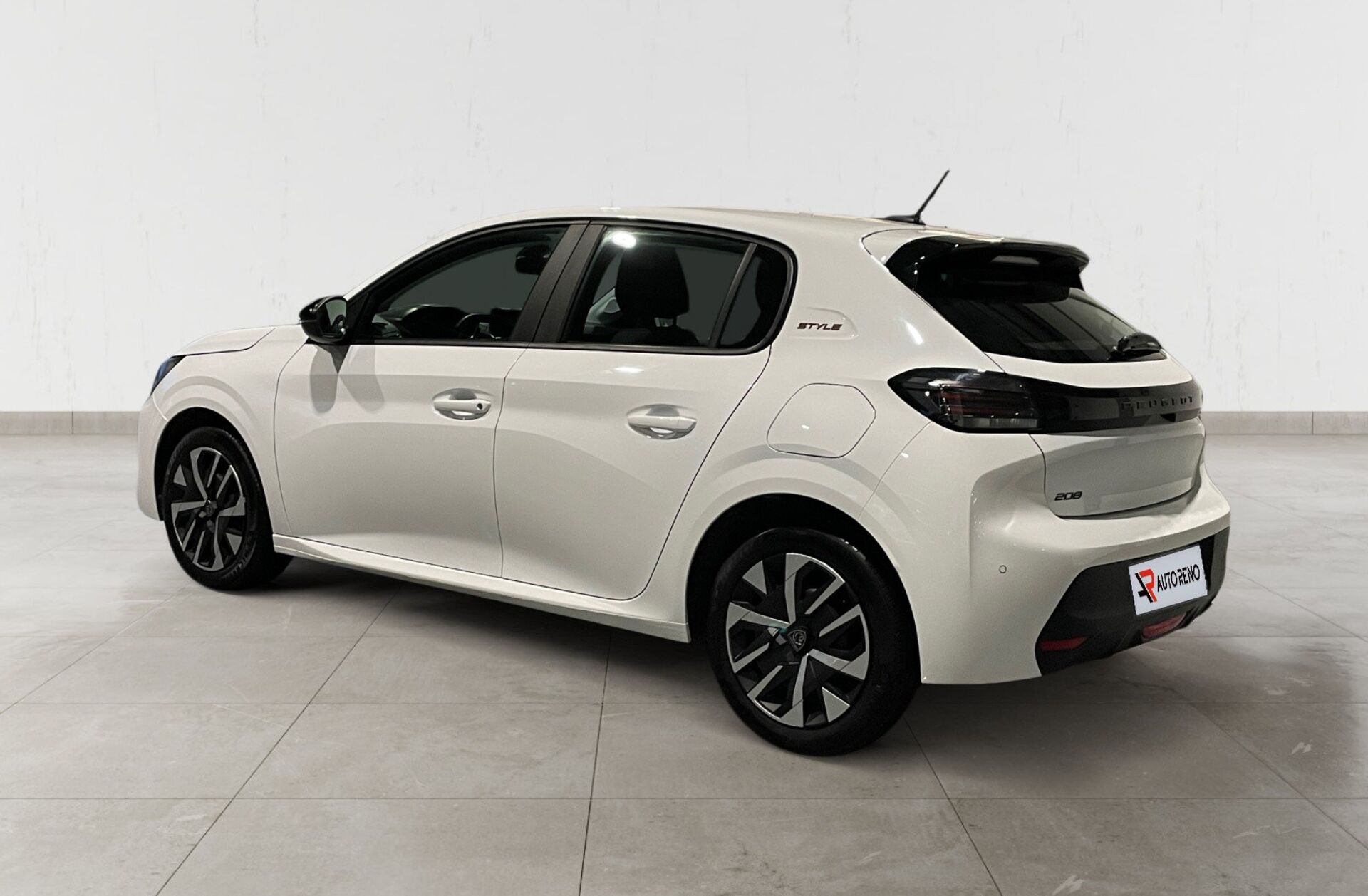 PEUGEOT 208 1.2 PureTech Style