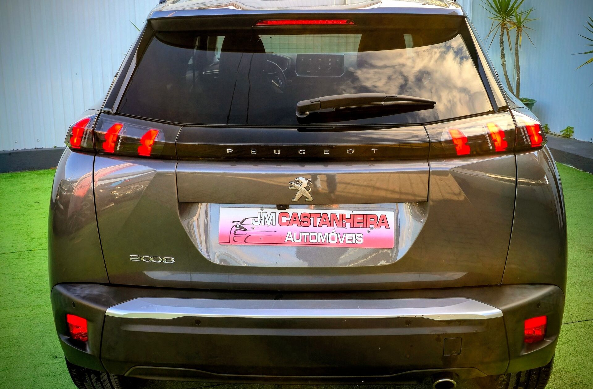 PEUGEOT 2008 1.5 BlueHDi Allure EAT8