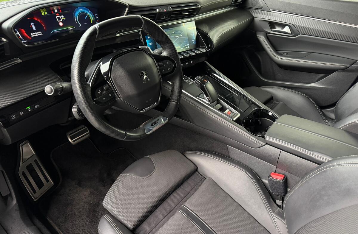 PEUGEOT 508 1.6 Hybrid GT e-EAT8