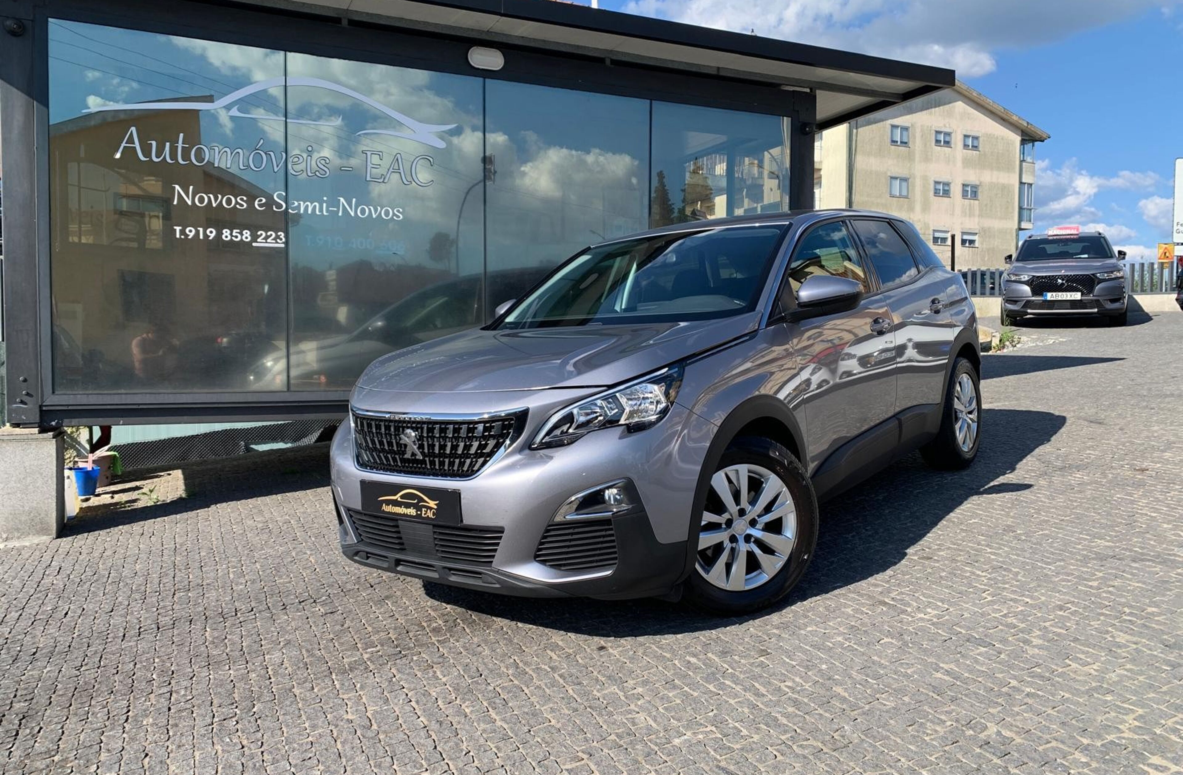 PEUGEOT 3008 1.5 BlueHDi Active