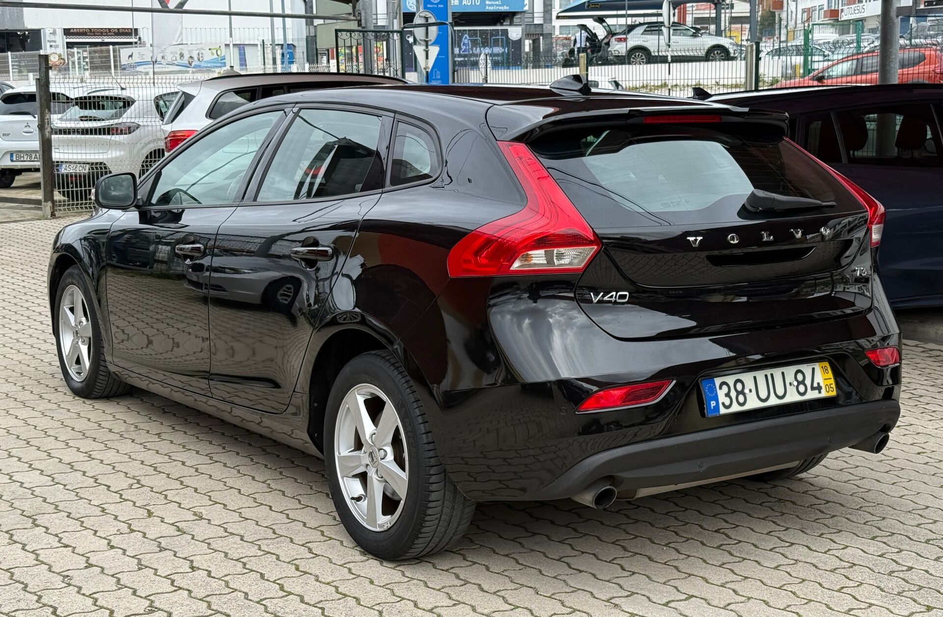 VOLVO V40 1.5 T3 Sport Edition Geartronic