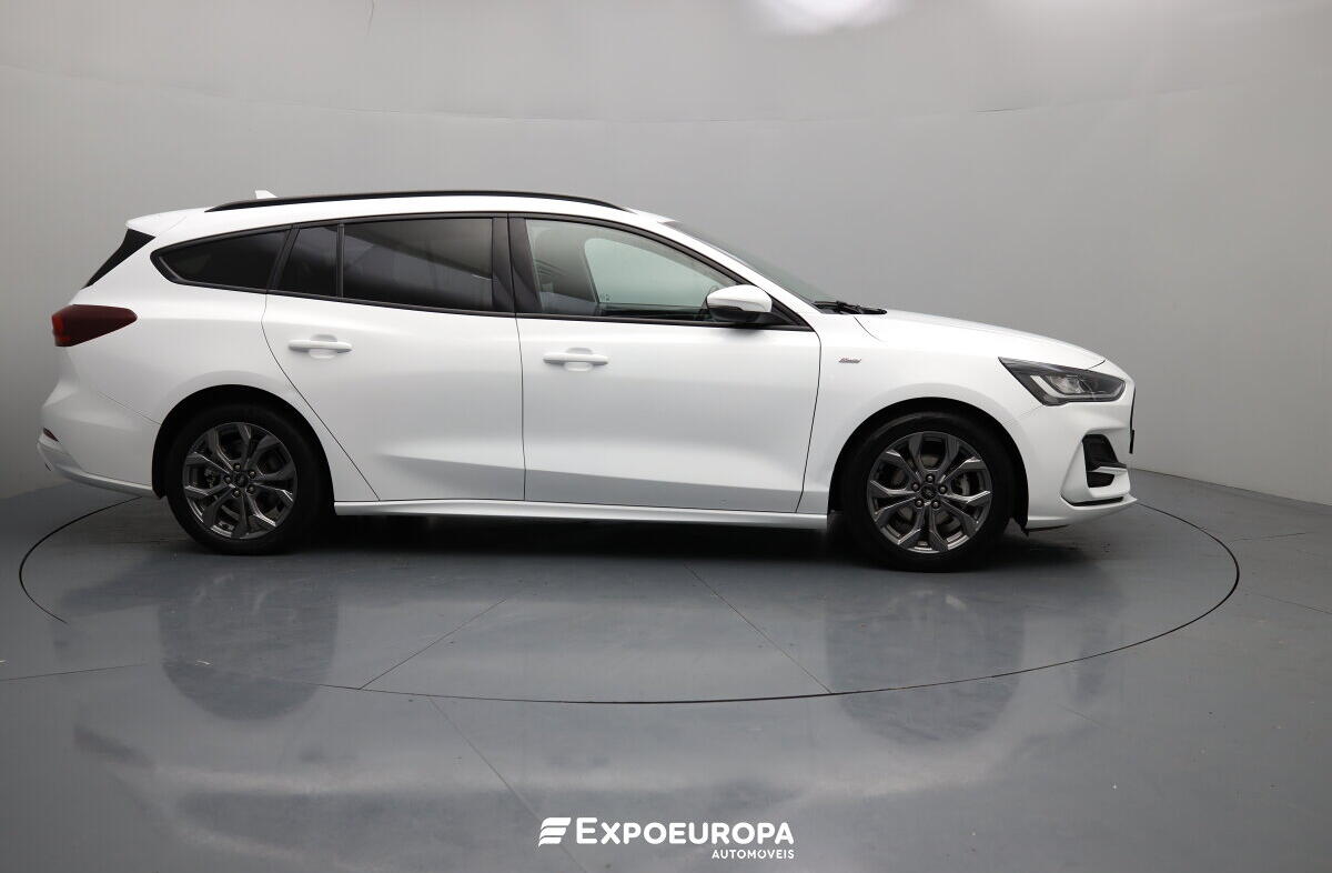 FORD Focus SW 1.0 EcoBoost MHEV ST-Line