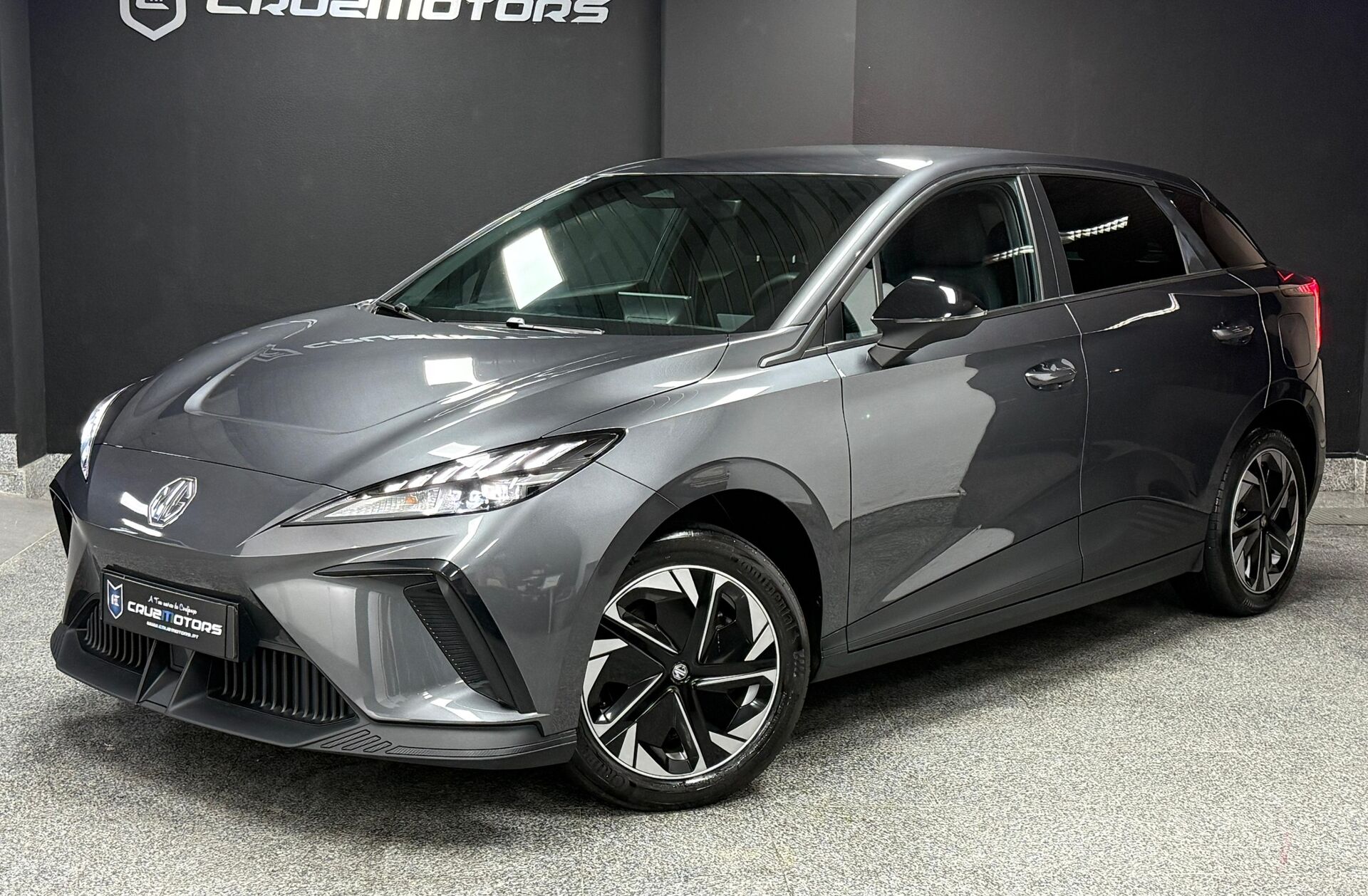 MG MG4 64 kWh Luxury