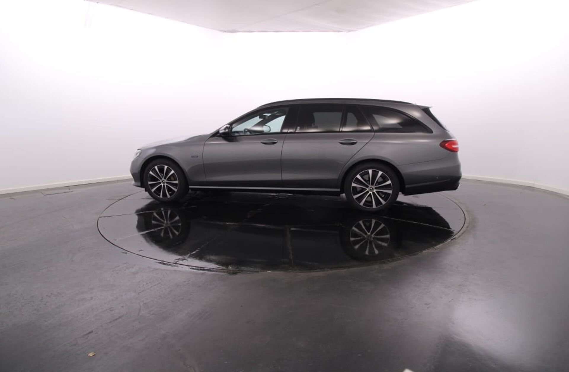 MERCEDES Classe E E 300 de Avantgarde