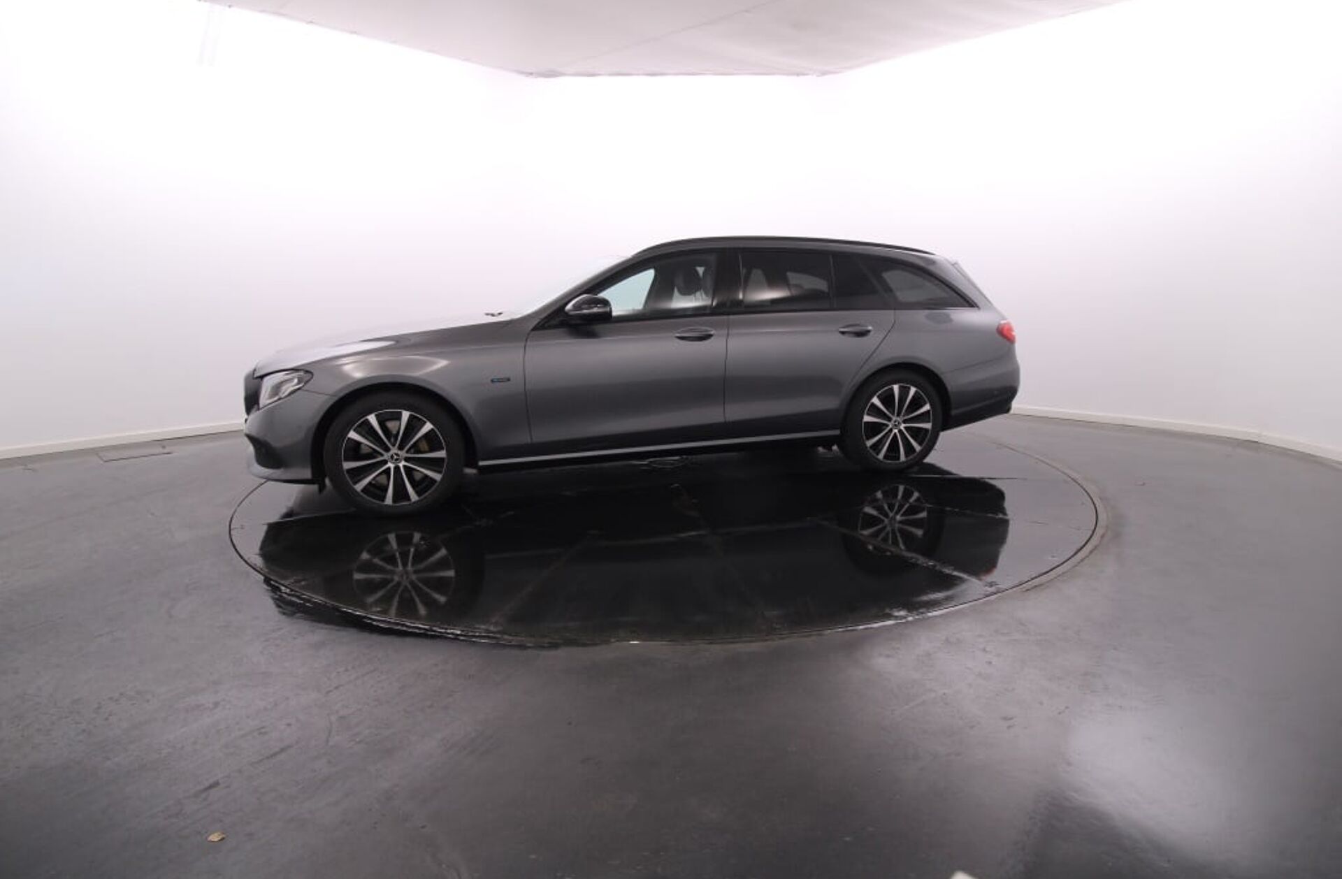 MERCEDES Classe E E 300 de Avantgarde