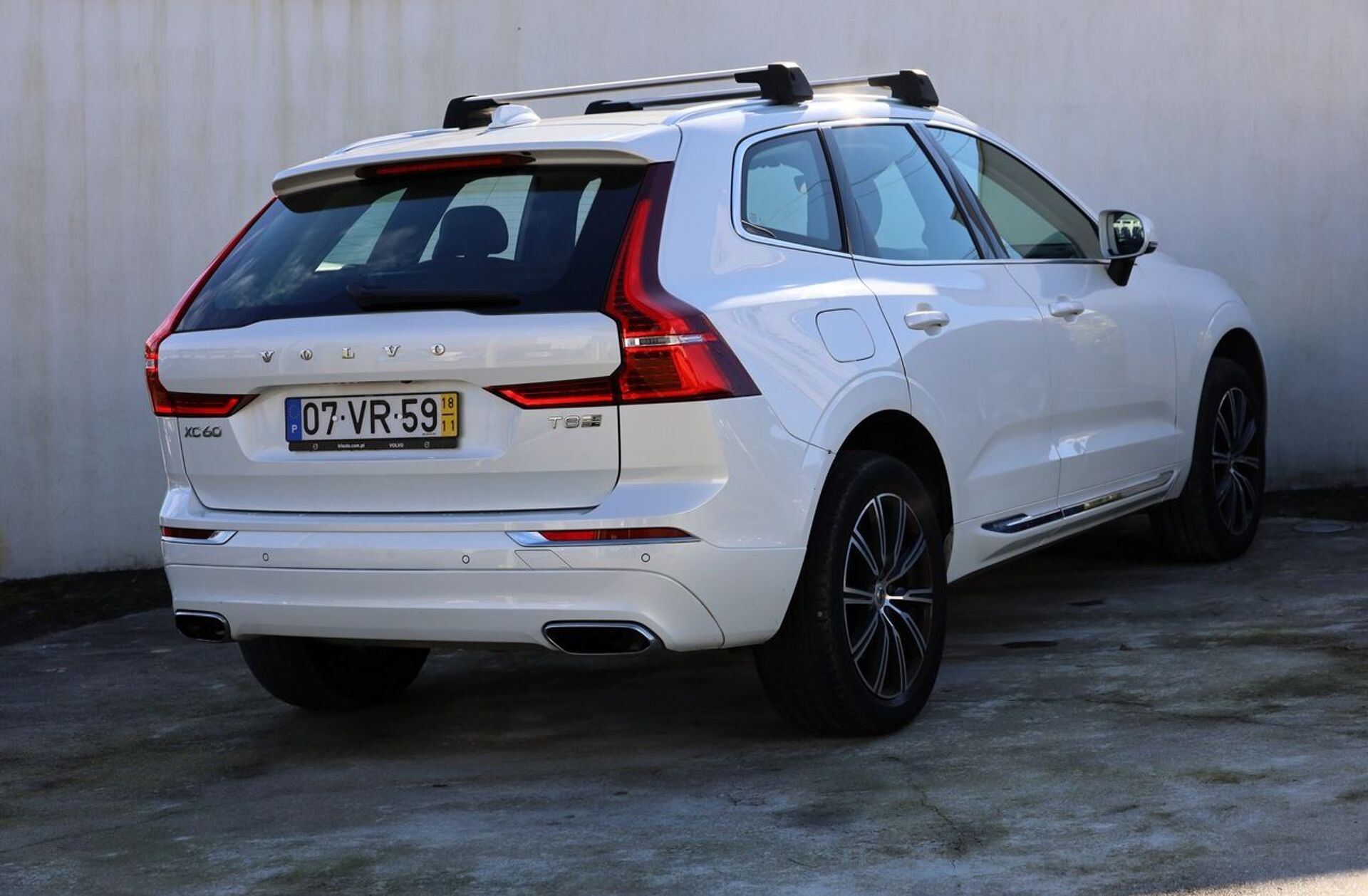 VOLVO XC60 2.0 T8 PHEV Inscription AWD