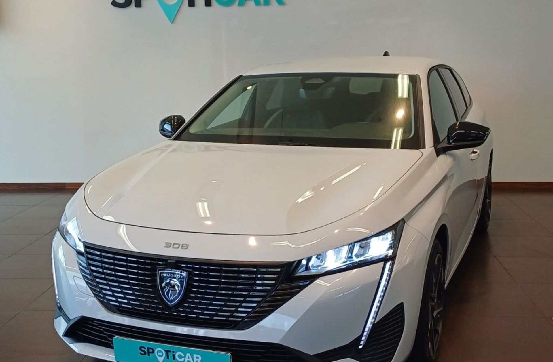PEUGEOT 308 1.2 PureTech Allure EAT8